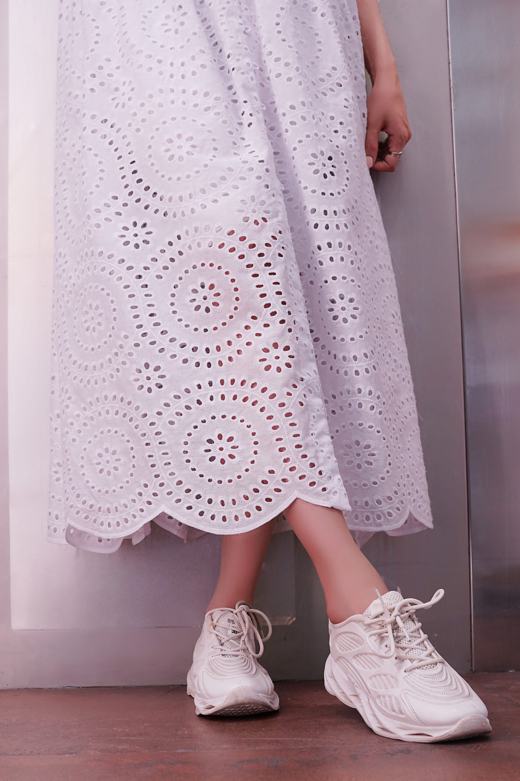 ICE WHITE