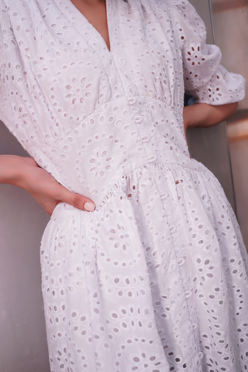 ICE WHITE