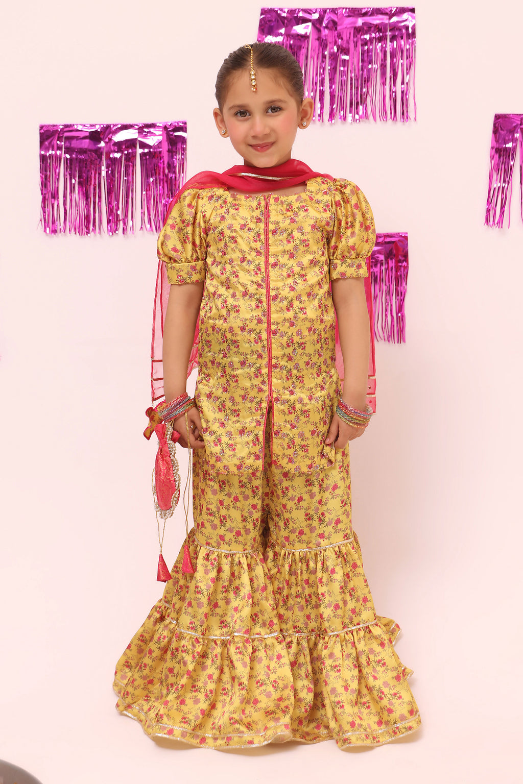 Gulabi Muskan