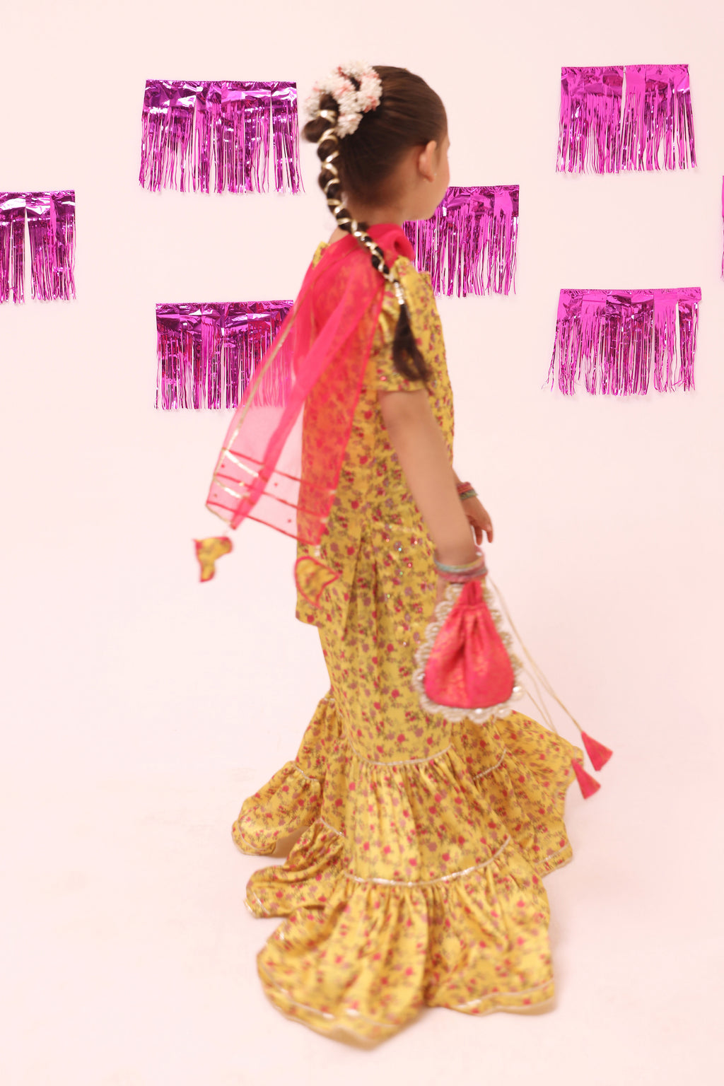 Gulabi Muskan