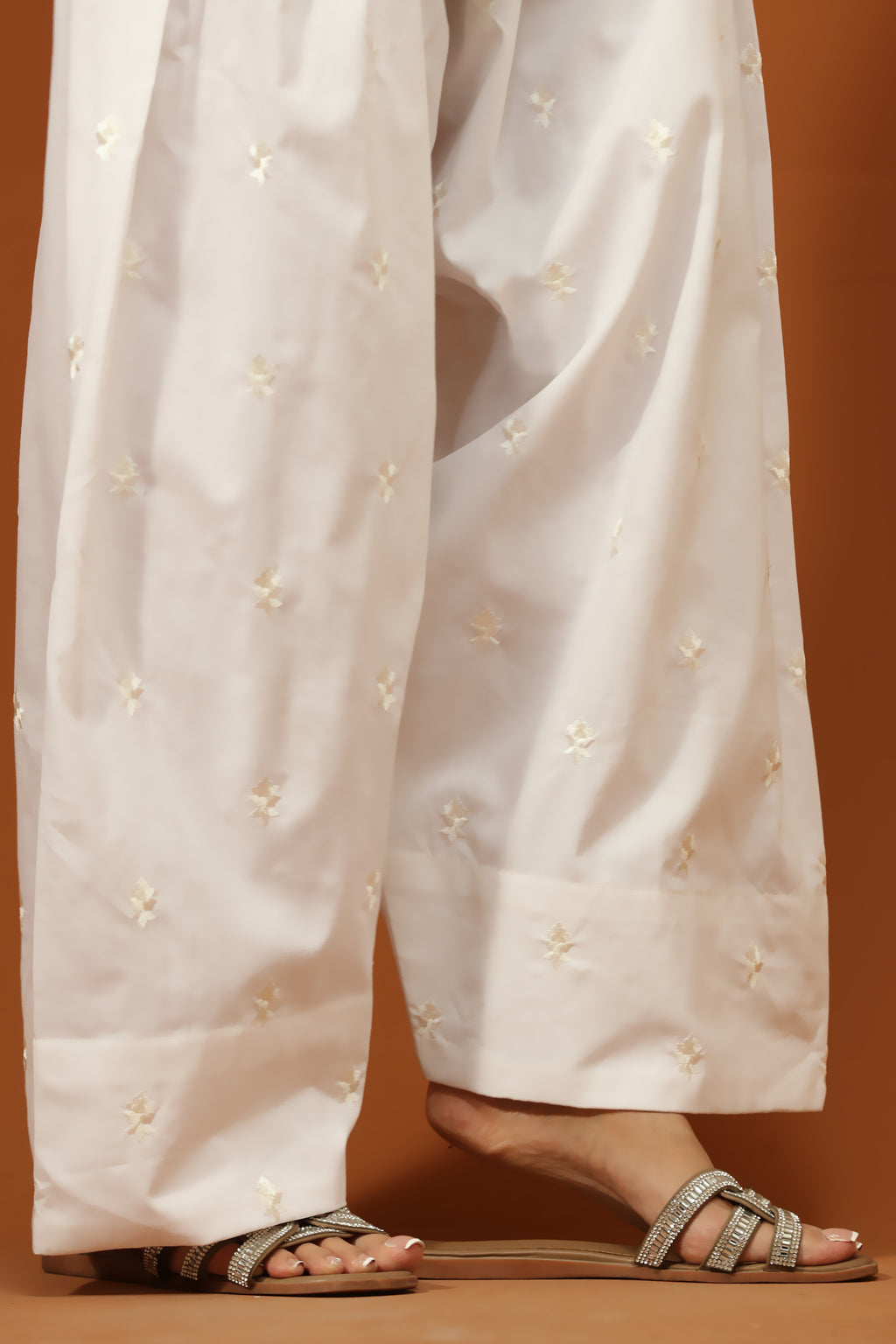 Embroidered Farshi Shalwar
