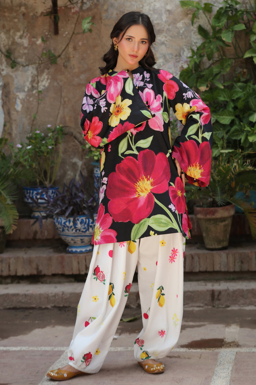Tropic Contrasts